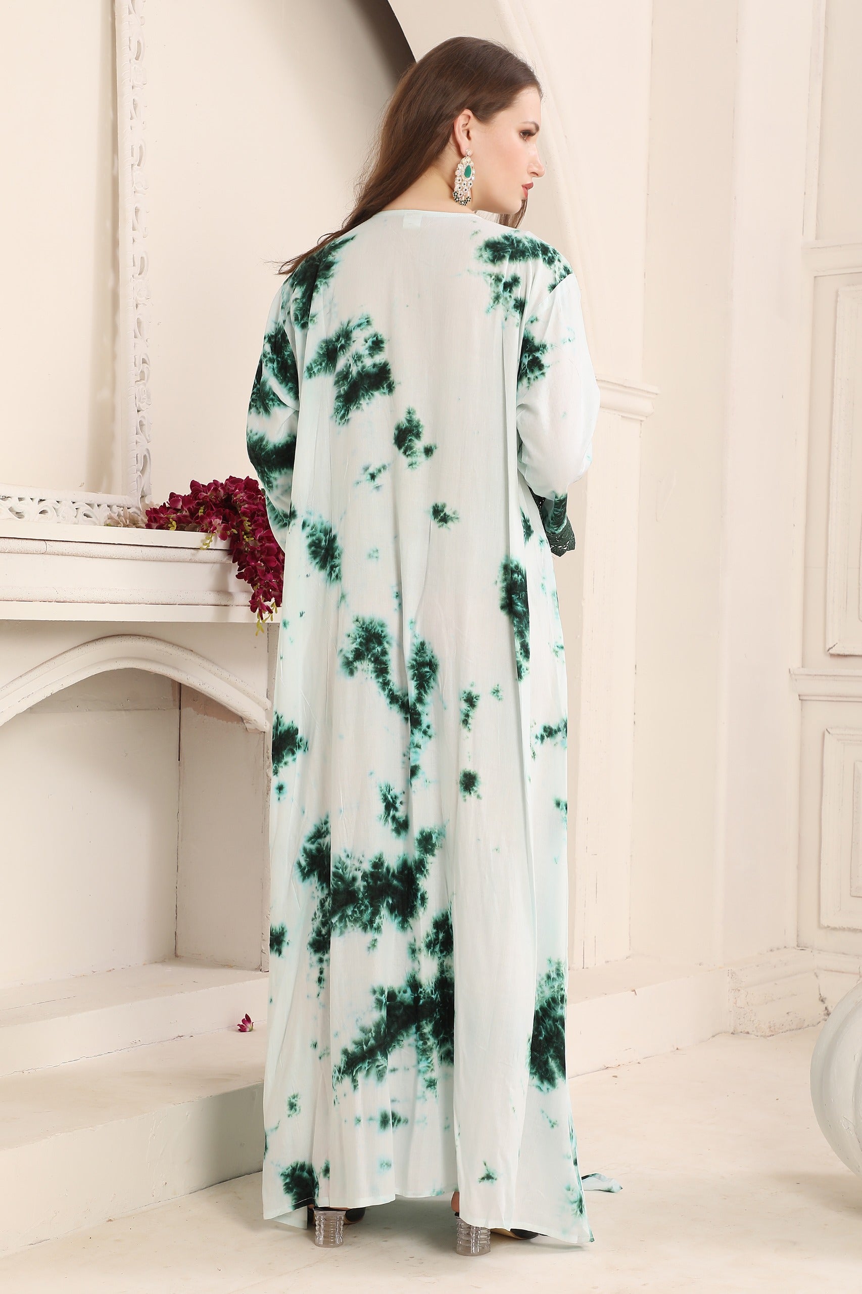 Back of Dua Green Cotton Printed Kaftan with Lace Work 