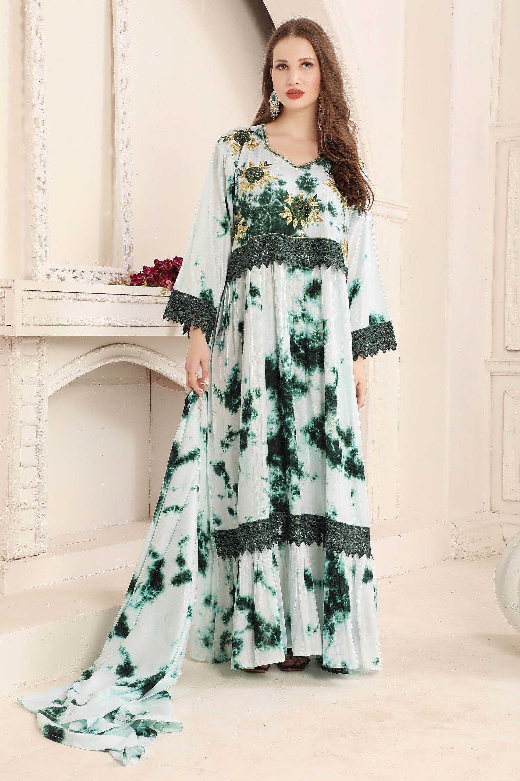 Front of Dua Green Cotton Printed Kaftan with Lace Work 
