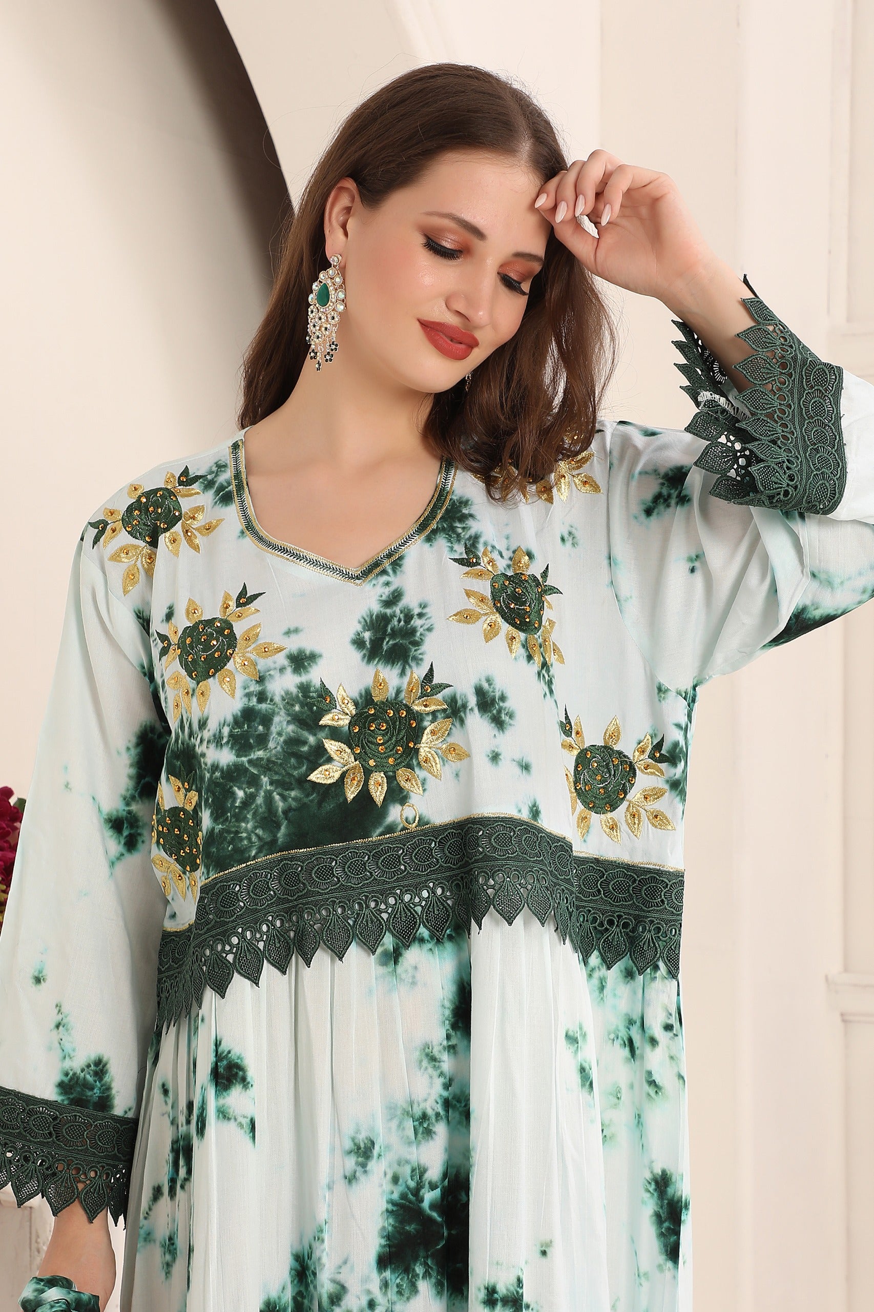 Closeup of Dua Green Cotton Printed Kaftan with Lace Work 
