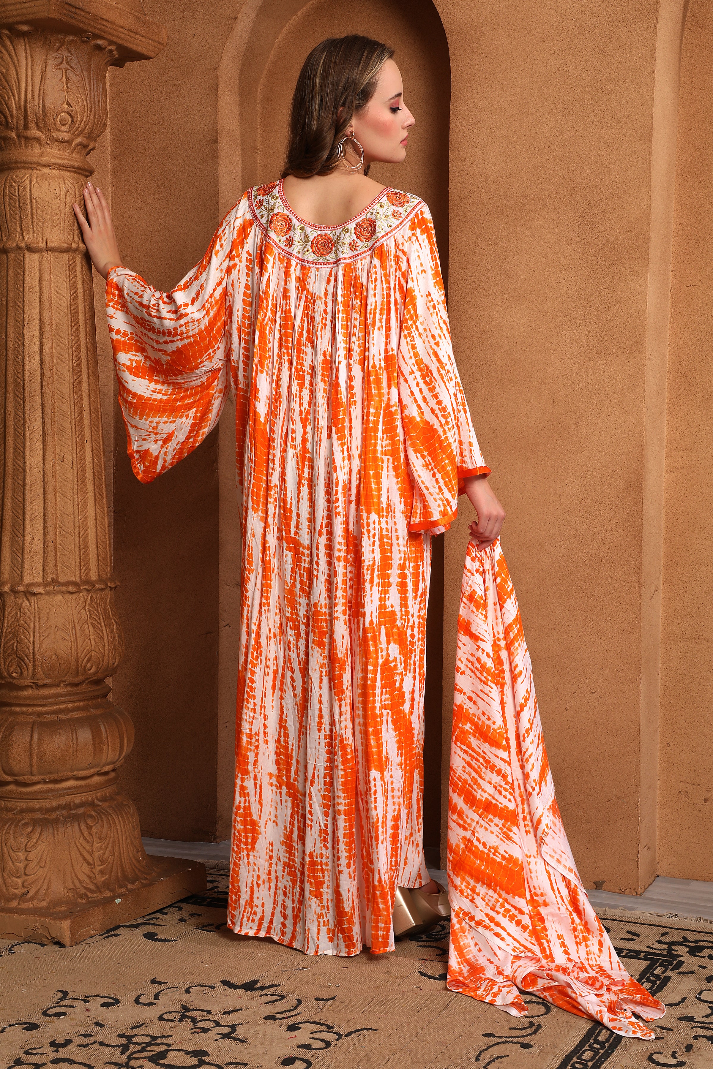Back of Hala Orange And White Cotton Kaftan With Thread Work